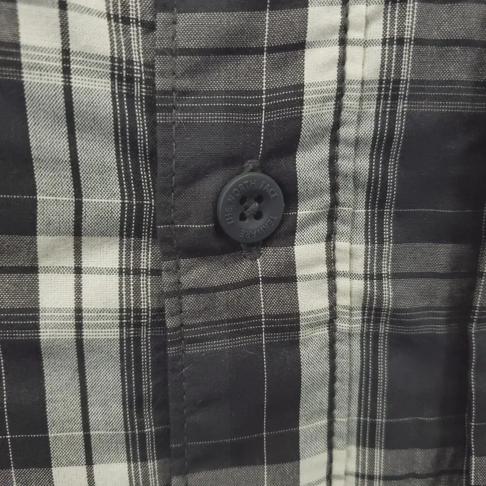 The North Face Shirt Men Medium Black White Plaid Short Sleeve Classic Button-Up
